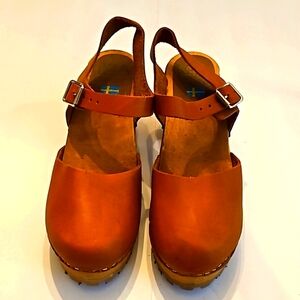 MIA Freja Clog Tan Brown Soft Leather Wooden Soles 40 Women NEW